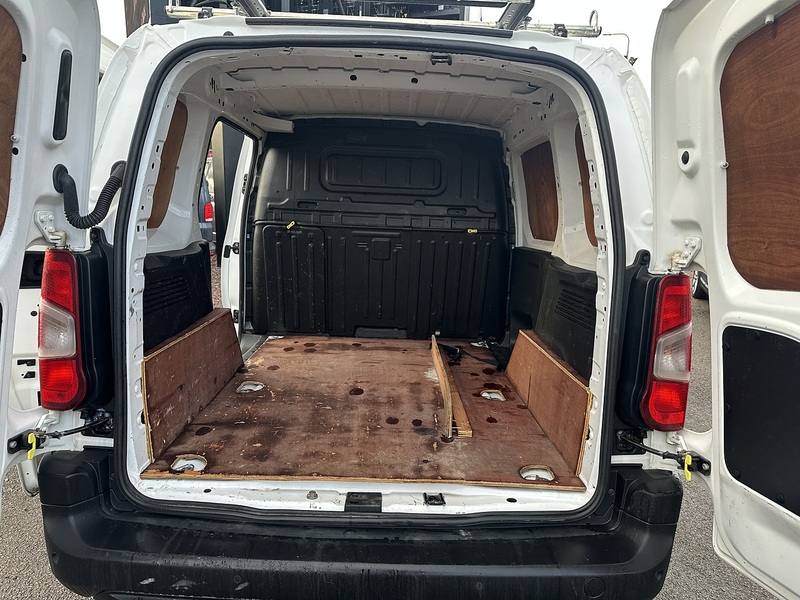 Citroen Berlingo BlueHDi 1000 Enterprise M - U2694
