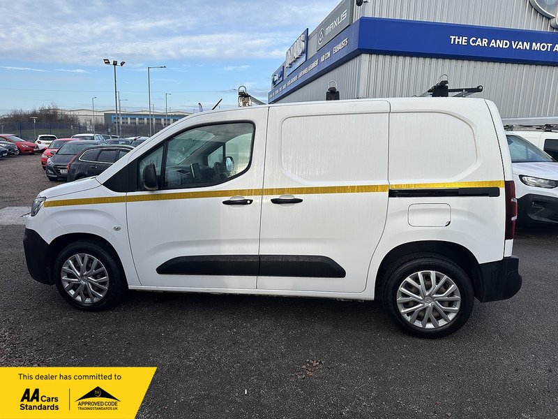 Citroen Berlingo BlueHDi 1000 Enterprise M - U2694