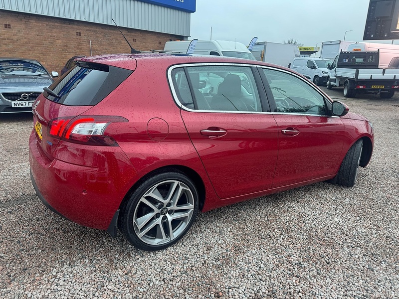 Peugeot 308 BlueHDi Allure - U2697