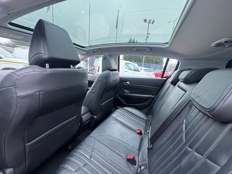 Peugeot 308 BlueHDi Allure - U2697