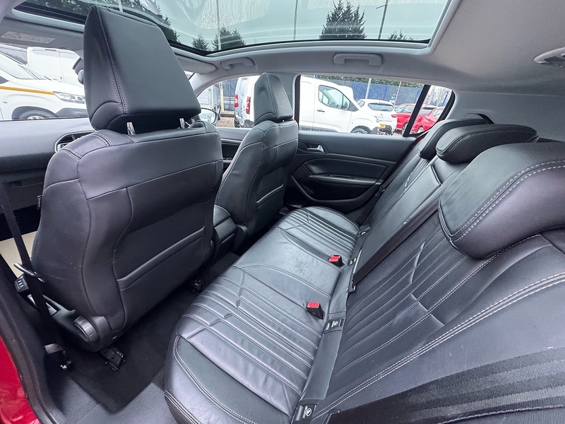 Peugeot 308 BlueHDi Allure - U2697