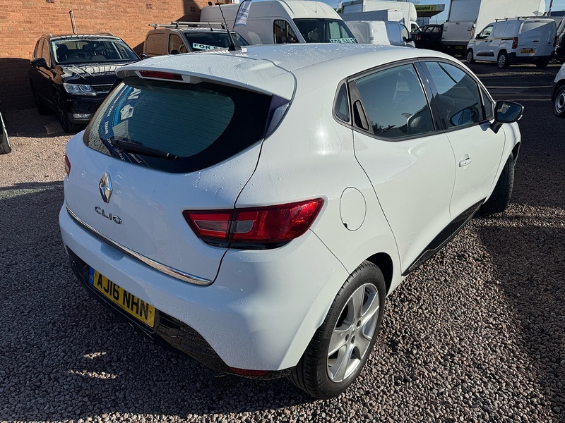 Renault Clio Dynamique Nav - U2702