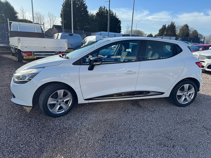 Renault Clio Dynamique Nav - U2702