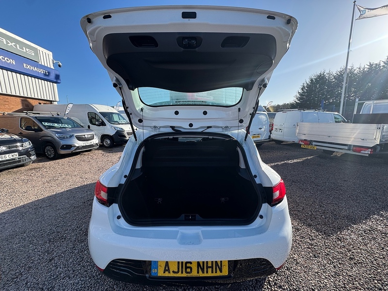 Renault Clio Dynamique Nav - U2702