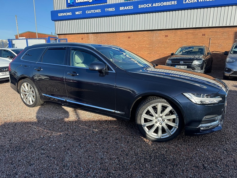 Volvo V90 D4 Inscription - U2703