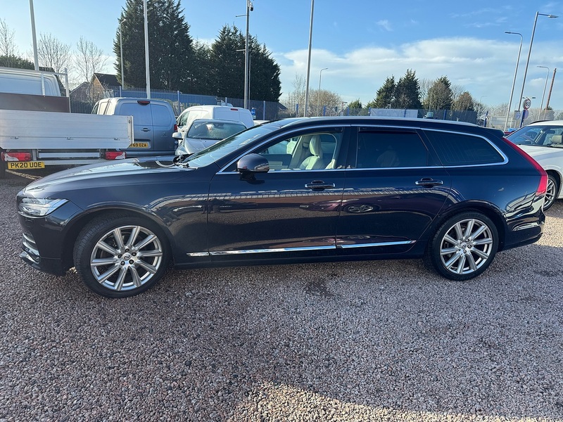Volvo V90 D4 Inscription - U2703