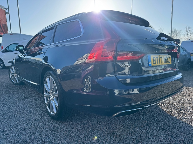 Volvo V90 D4 Inscription - U2703