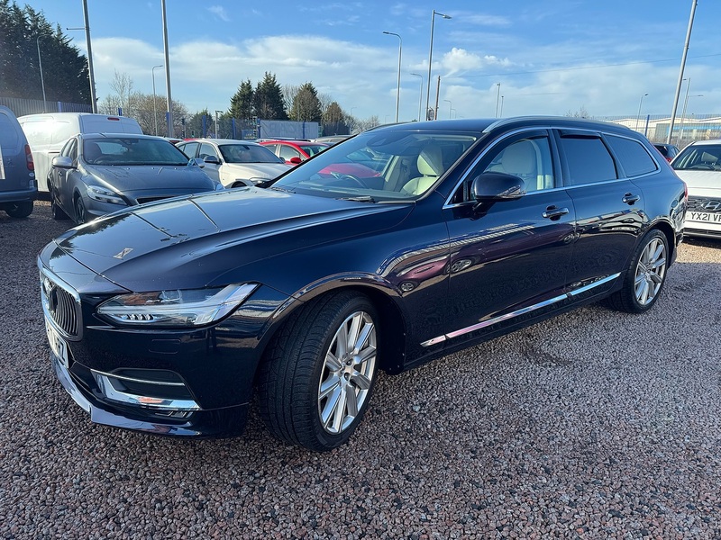 Volvo V90 D4 Inscription - U2703