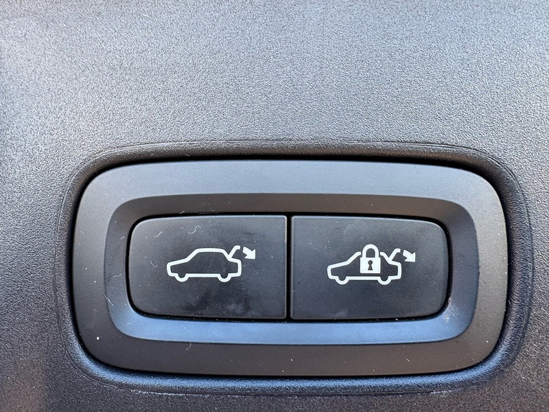 Volvo V90 D4 Inscription - U2703