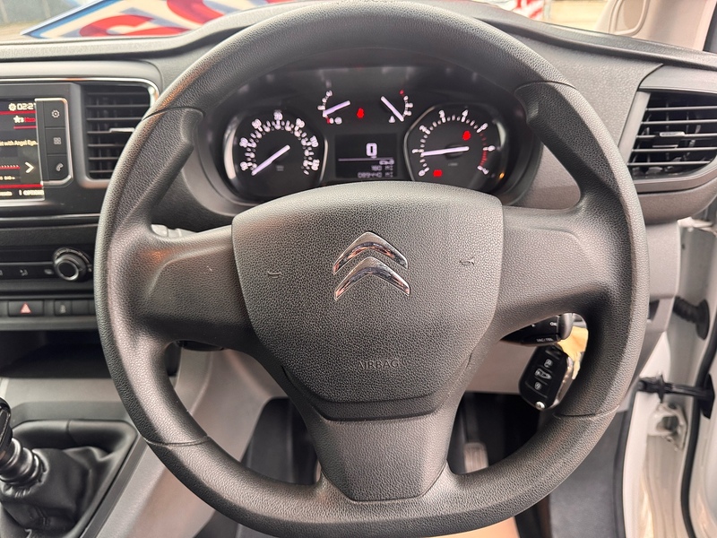 Citroen Dispatch BlueHDi 1000 Enterprise M - U2705