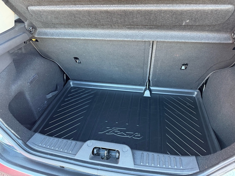 Ford Fiesta T EcoBoost Titanium - U2708