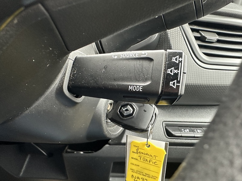 Renault Trafic dCi Blue SL28 Business+ - U2709