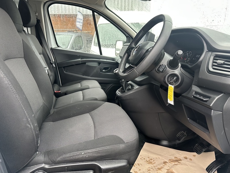 Renault Trafic dCi Blue SL28 Business+ - U2709