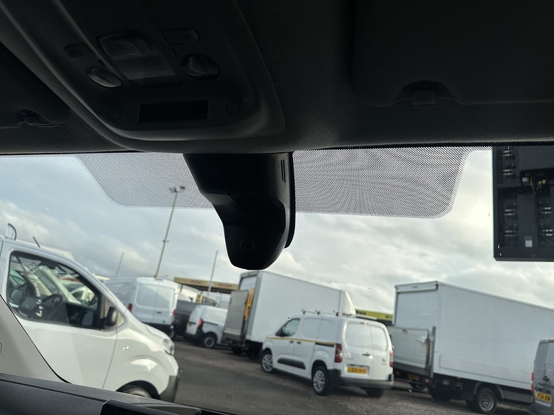 Vauxhall Vivaro Turbo D Prime - U2711