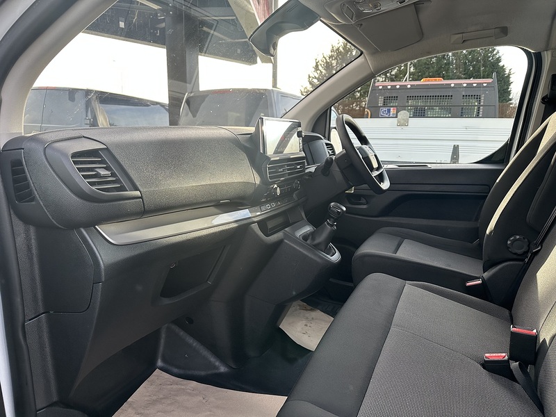 Vauxhall Vivaro Turbo D Prime - U2711