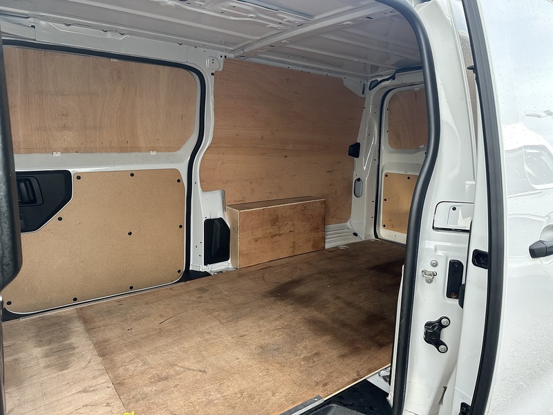 Vauxhall Vivaro Turbo D Prime - U2711