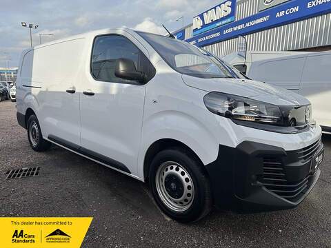 Vauxhall Vivaro 1.5 Turbo D 2900 Dynamic Panel Van 6dr Diesel Manual L2 H1 Euro 6 (s/s) (100 ps)