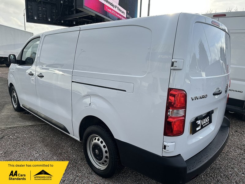 Vauxhall Vivaro Turbo D Prime - U2711
