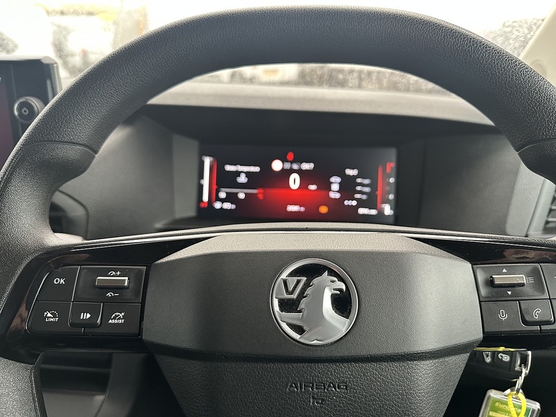 Vauxhall Vivaro Turbo D Prime - U2712