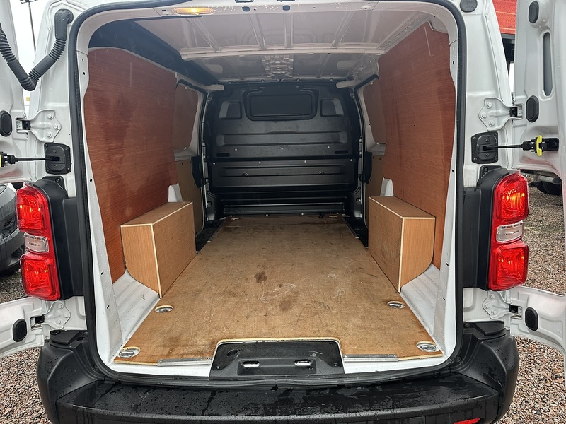 Vauxhall Vivaro Turbo D Prime - U2712