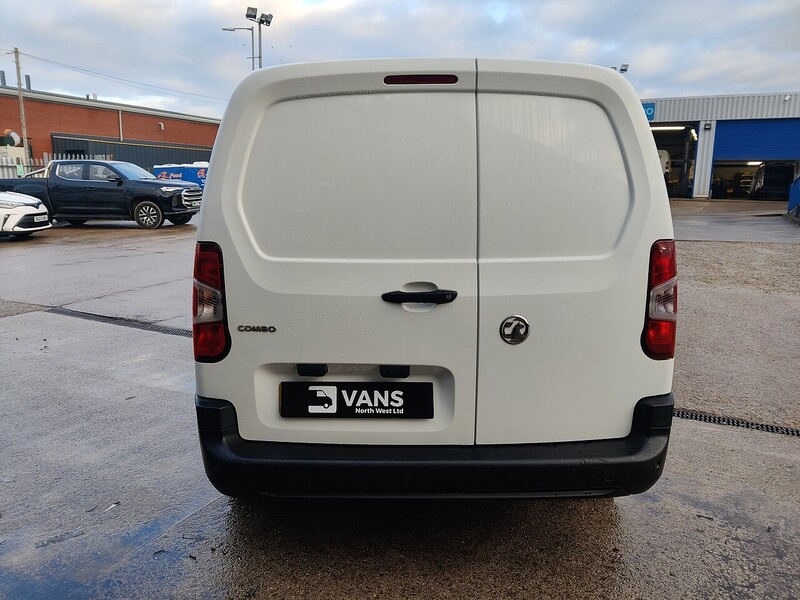 Vauxhall Combo Turbo D 2300 Dynamic - U2718