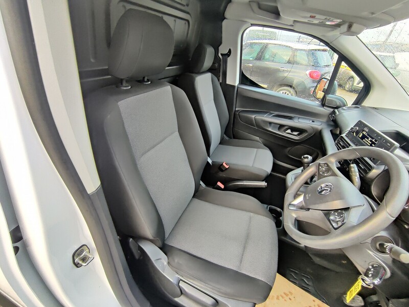 Vauxhall Combo Turbo D 2300 Dynamic - U2718