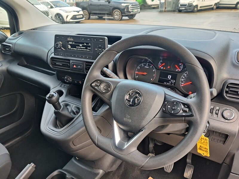 Vauxhall Combo Turbo D 2300 Dynamic - U2718