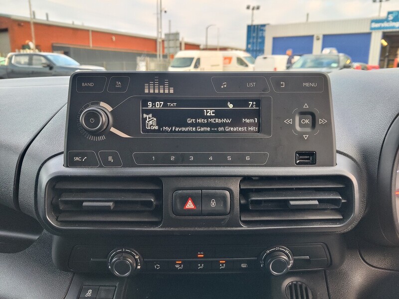 Vauxhall Combo Turbo D 2300 Dynamic - U2718