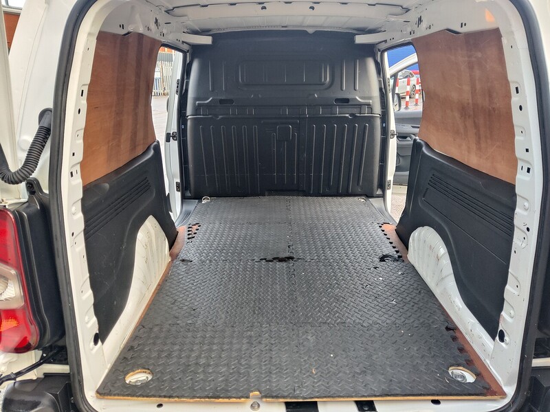 Vauxhall Combo Turbo D 2300 Dynamic - U2718