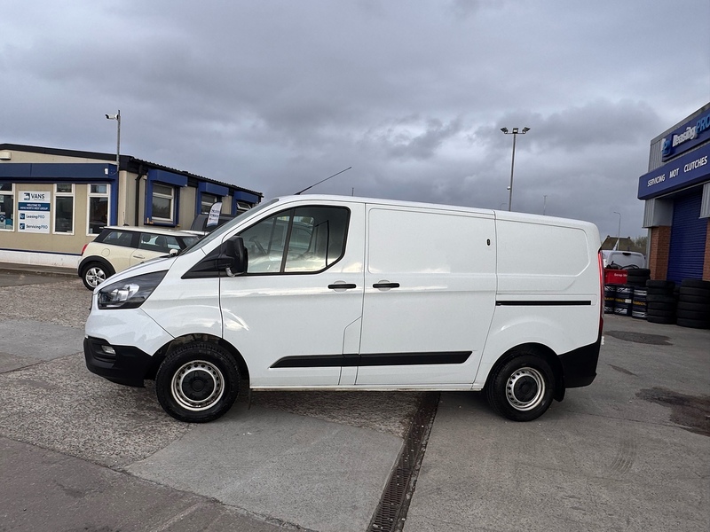 Ford Transit Custom 300 EcoBlue Leader - U2720