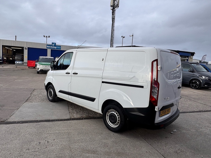 Ford Transit Custom 300 EcoBlue Leader - U2720