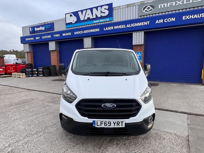 Ford Transit Custom 300 EcoBlue Leader - U2720