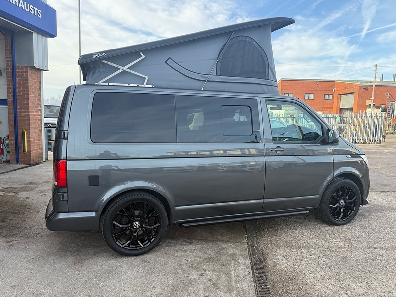 Volkswagen Transporter TDI T28 Highline - U2728