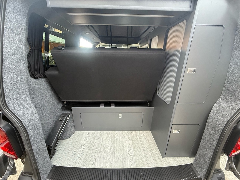 Volkswagen Transporter TDI T28 Highline - U2728