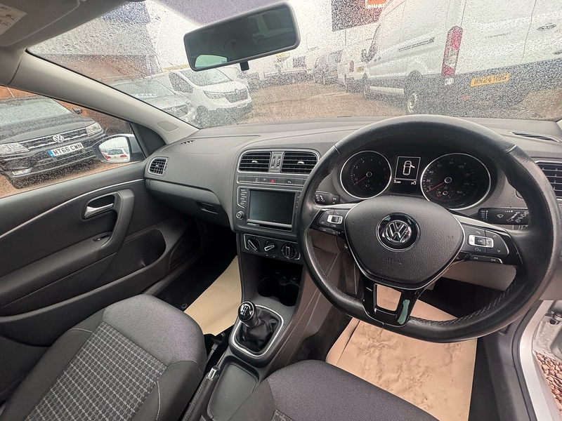 Volkswagen Polo BlueMotion Tech Match - U2734