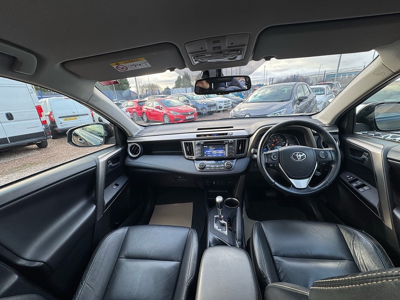 Toyota RAV4 D-CAT Invincible - U2739