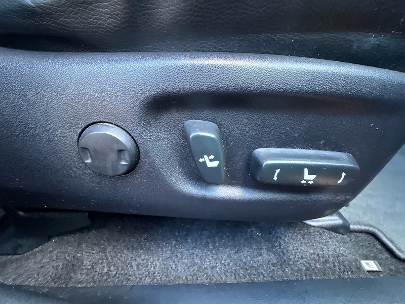 Toyota RAV4 D-CAT Invincible - U2739