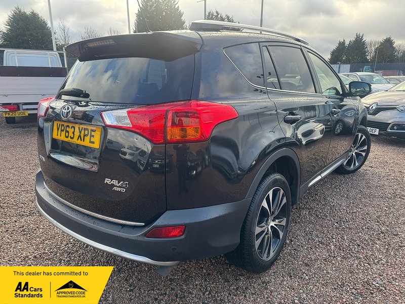 Toyota RAV4 D-CAT Invincible - U2739