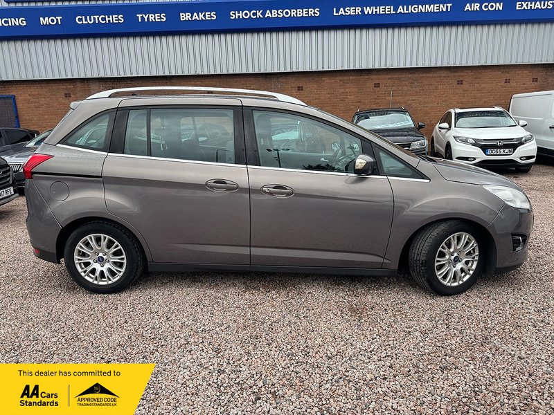 Ford Grand C-Max TDCi Titanium - U2748