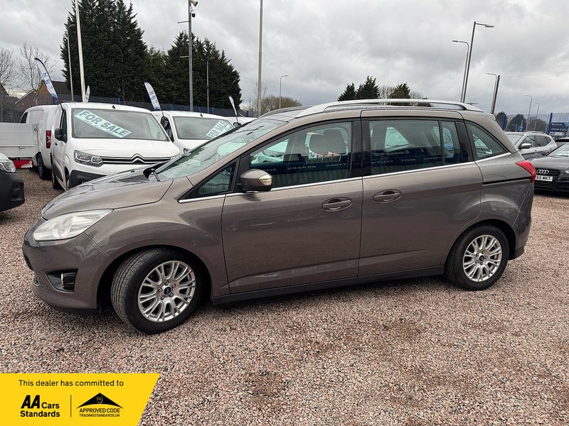 Ford Grand C-Max TDCi Titanium - U2748