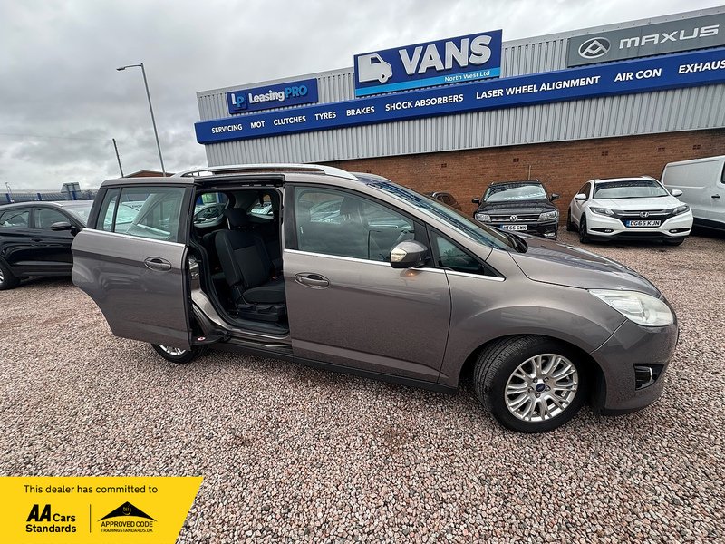 Ford Grand C-Max TDCi Titanium - U2748