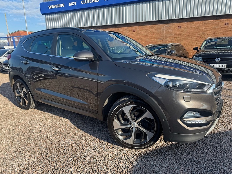 Hyundai TUCSON CRDi Blue Drive Premium SE - U2761