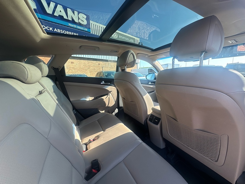 Hyundai TUCSON CRDi Blue Drive Premium SE - U2761