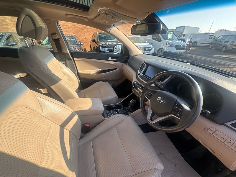 Hyundai TUCSON CRDi Blue Drive Premium SE - U2761
