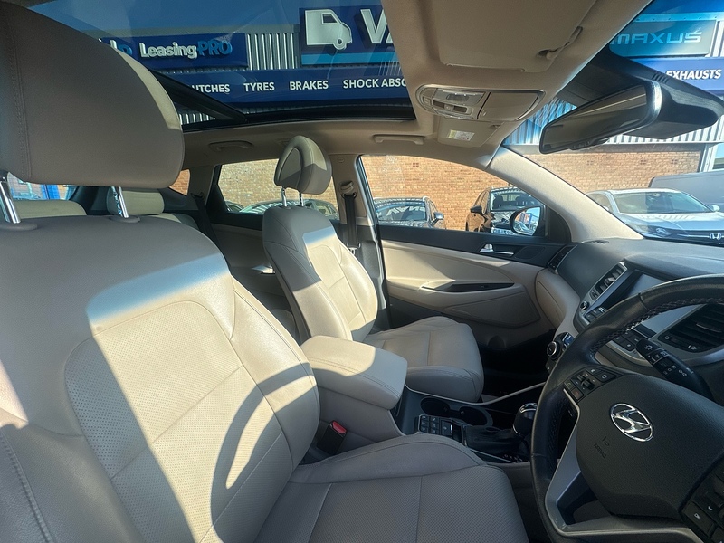 Hyundai TUCSON CRDi Blue Drive Premium SE - U2761