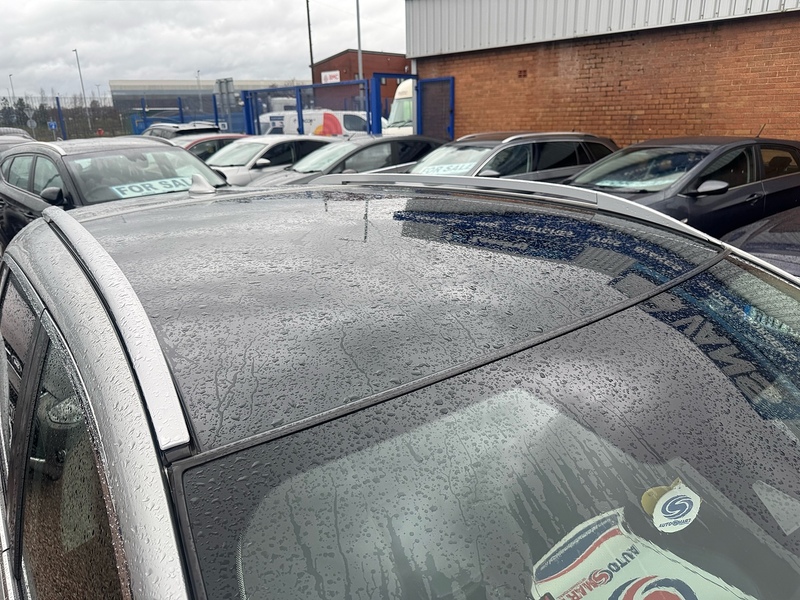 Nissan Qashqai DIG-T Tekna - U2763