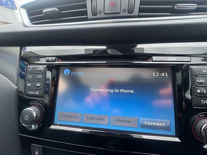 Nissan Qashqai DIG-T Tekna - U2763