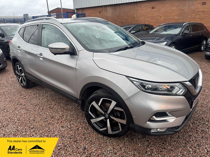 Nissan Qashqai DIG-T Tekna - U2763