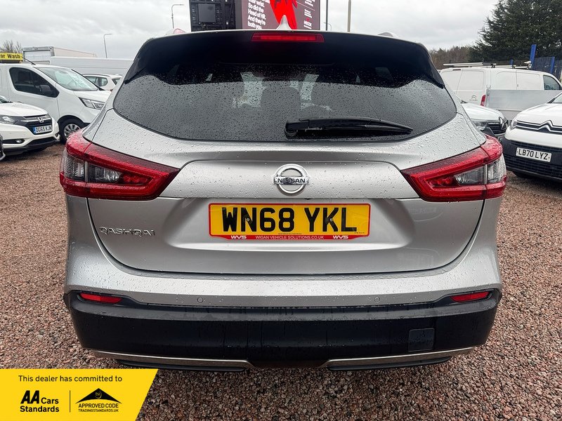 Nissan Qashqai DIG-T Tekna - U2763