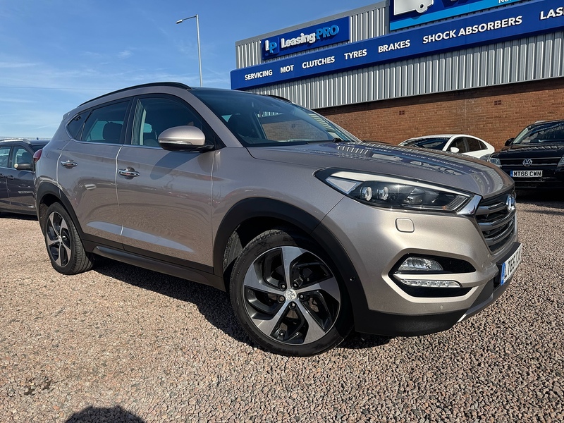 Hyundai TUCSON CRDi Premium SE - U2766